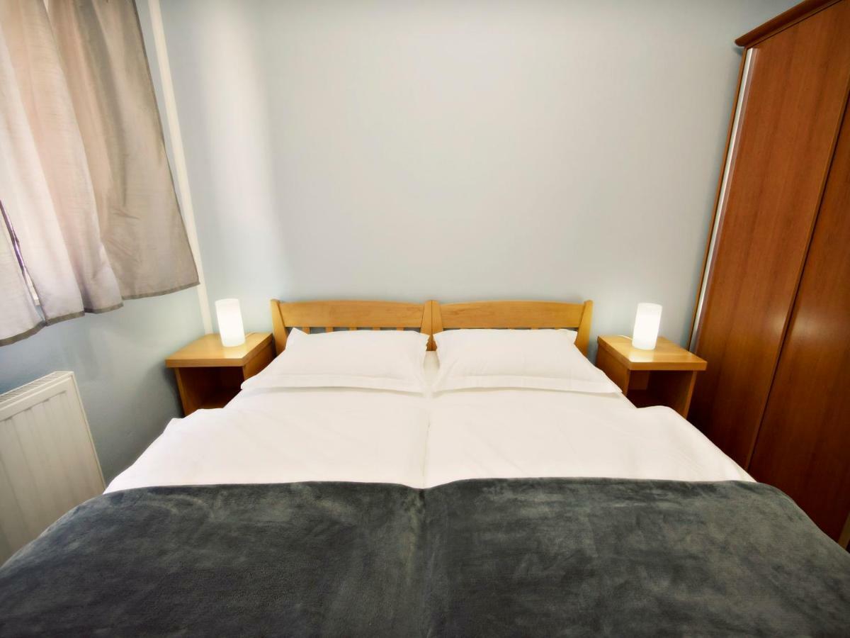 Apartmani Fortuna Zlarin Buitenkant foto