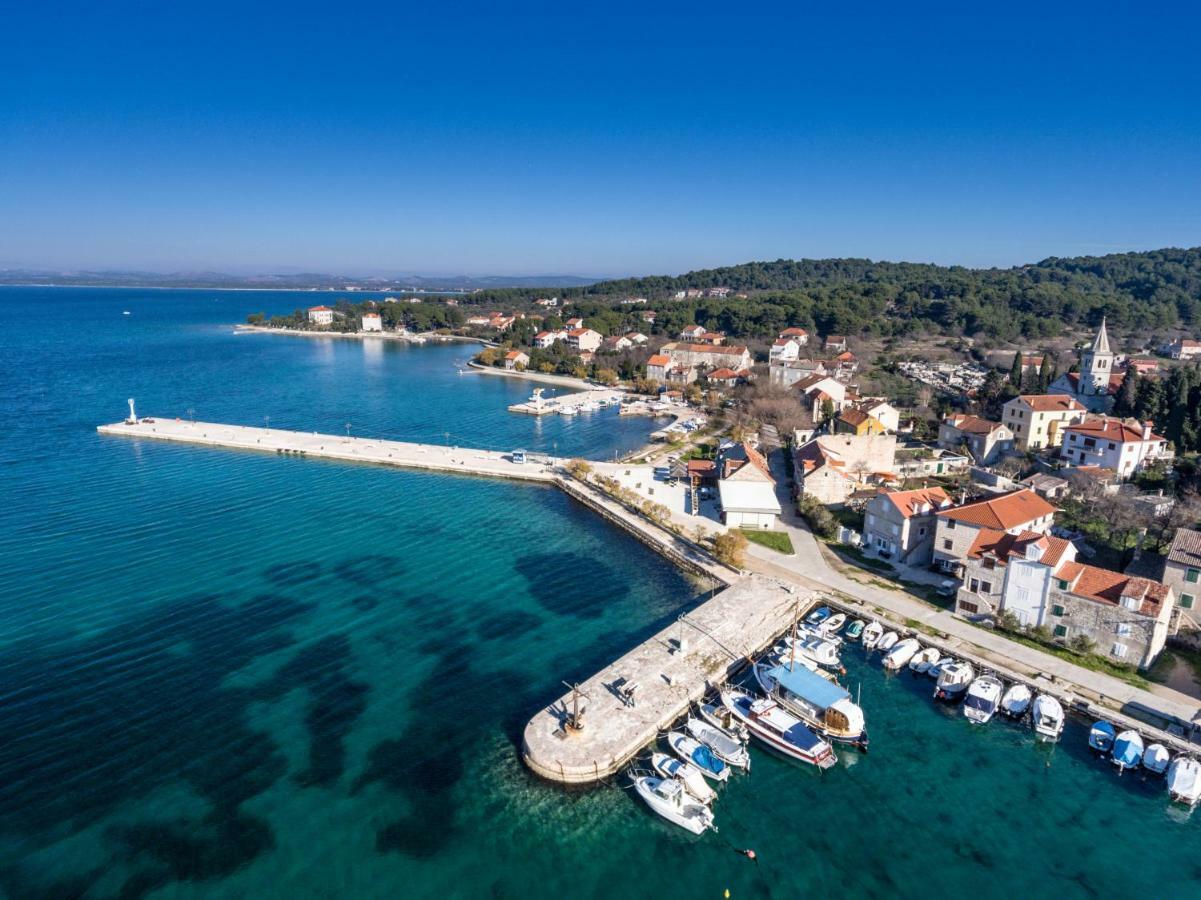 Apartmani Fortuna Zlarin Buitenkant foto